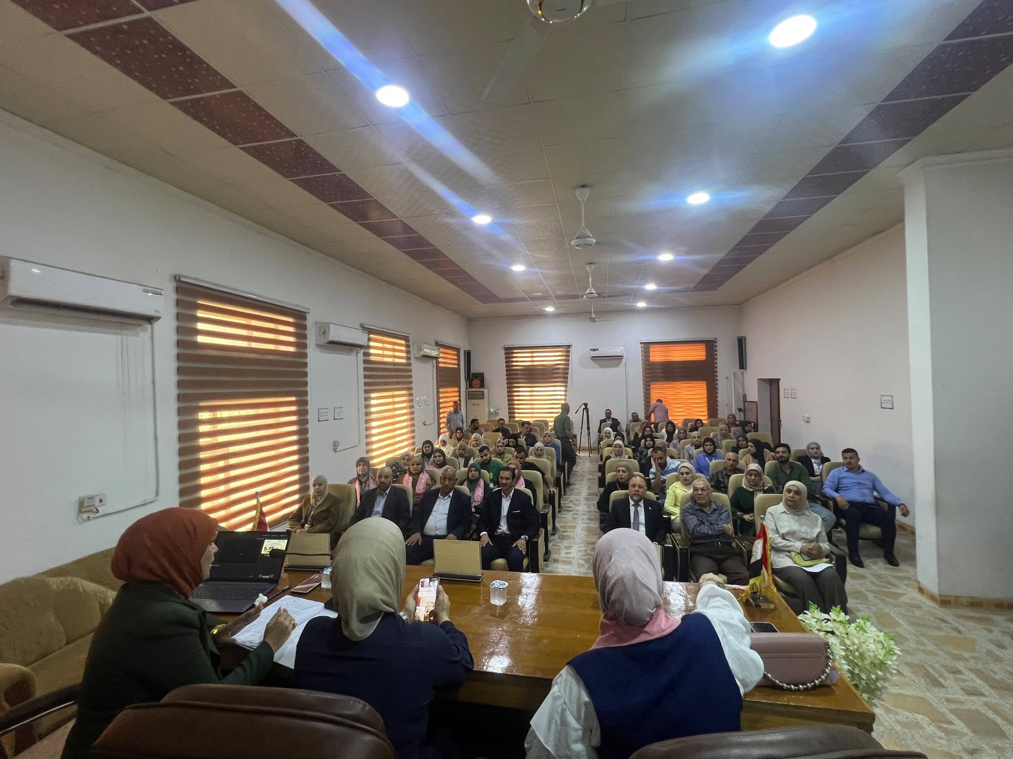 ثقافة وفنون ديالى تعقد ندوة بعنوان/ المرأة الريفية . عطاء الارض وبناء الانسان /
