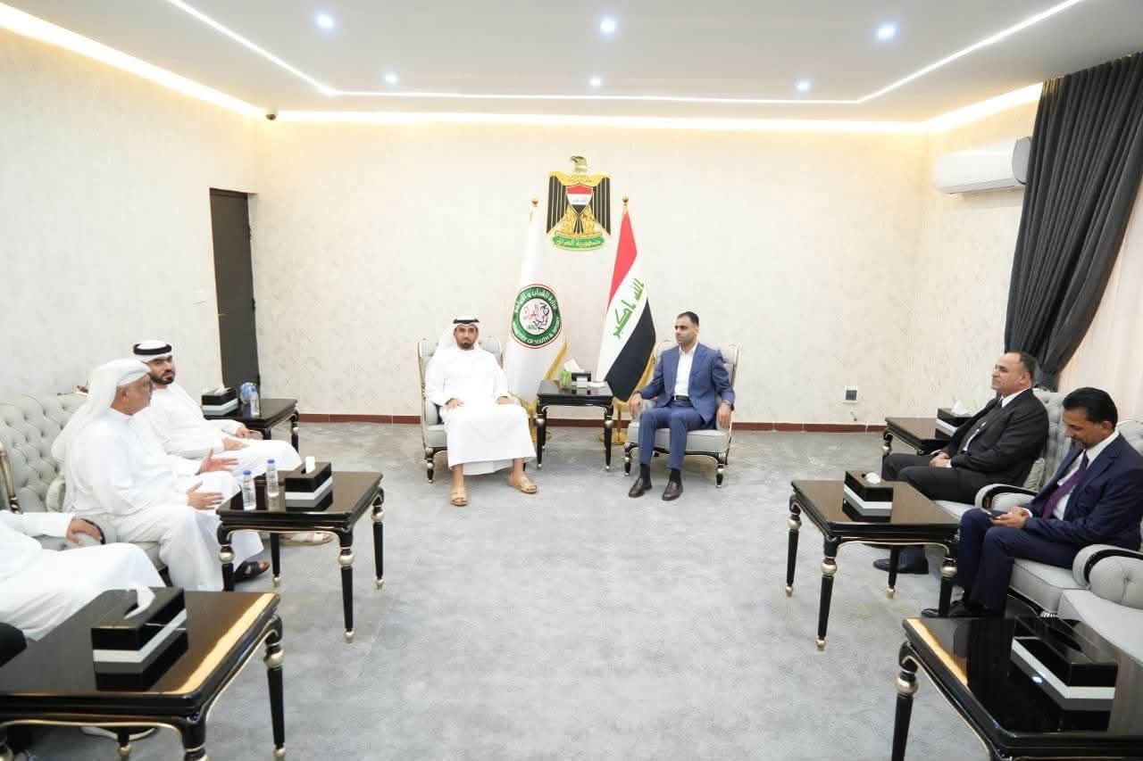 وزير الشباب والرياضة يبحث الشراكة الرياضية والشبابية مع نادي النصر الإماراتي